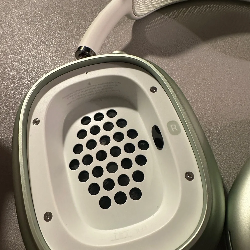 Apple Green AirPods Max